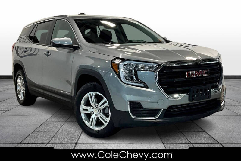 2024 GMC Terrain SLE's photo