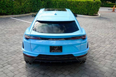 2024 Lamborghini Urus S