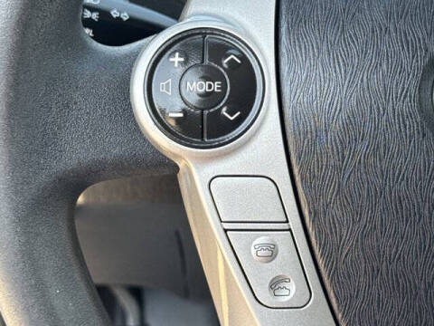 2012 Toyota Prius Two