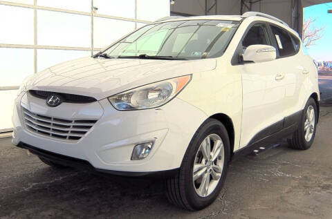 2013 Hyundai Tucson for sale at Angelo's Auto Sales in Lowellville OH