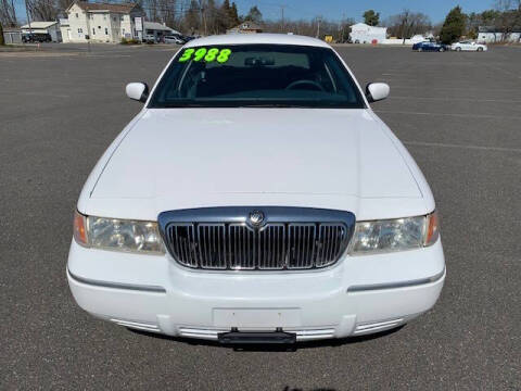 2001 Mercury Grand Marquis for sale at Iron Horse Auto Sales in Sewell NJ