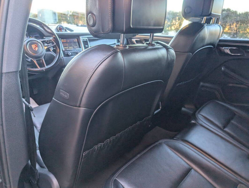 2016 Porsche Macan S