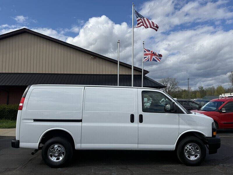 2021 Chevrolet Express 2500