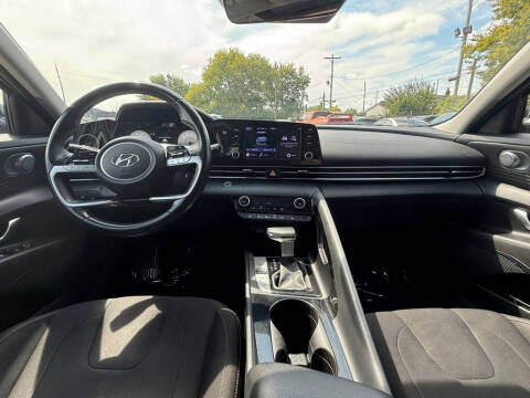 2022 Hyundai Elantra