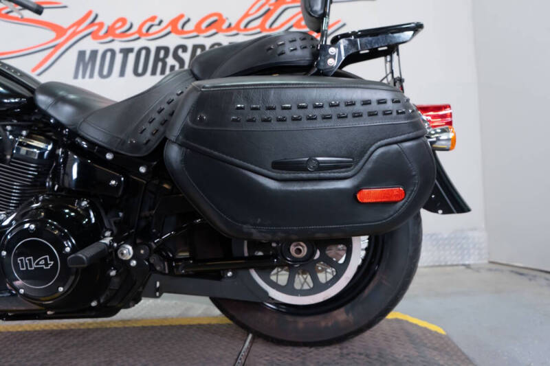 2018 Harley-Davidson Heritage Classic 114