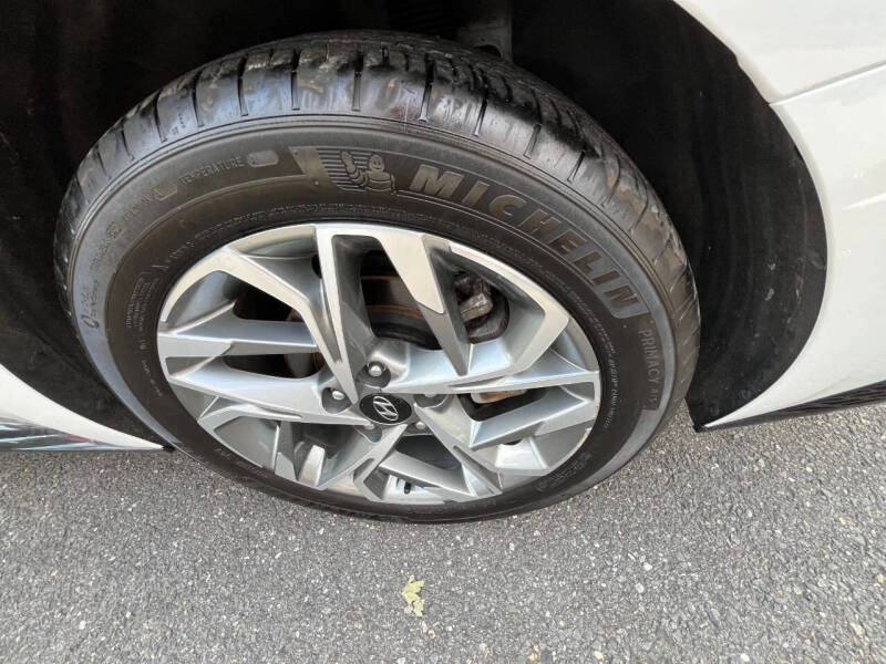 2022 Hyundai Sonata SEL