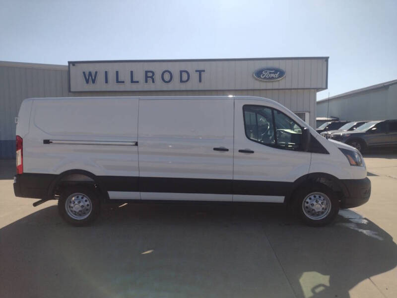 2025 Ford Transit Van Base's photo