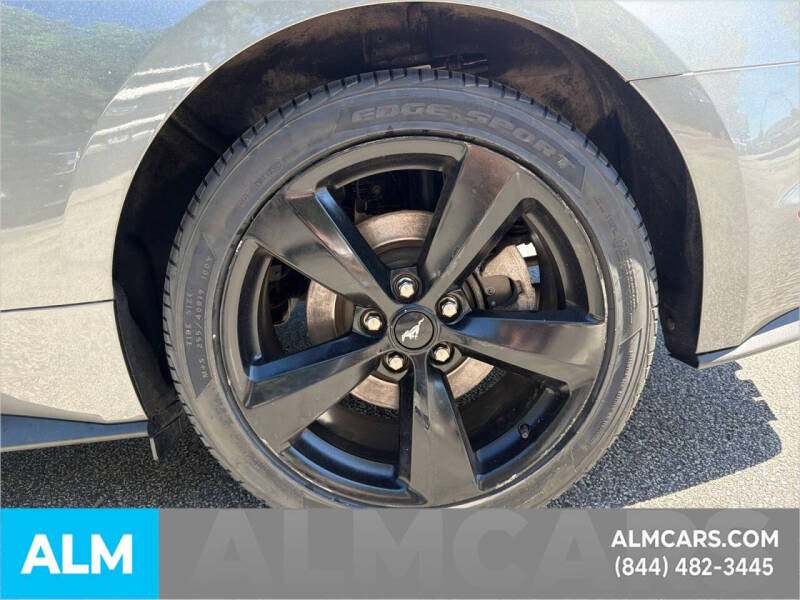 2022 Ford Mustang EcoBoost Premium
