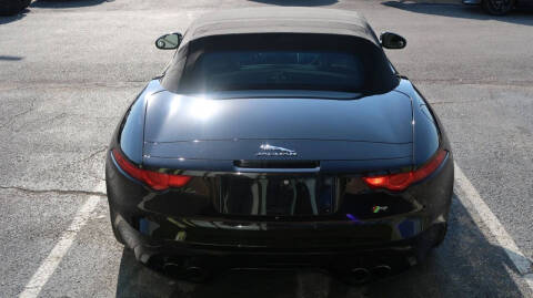 2016 Jaguar F-TYPE R