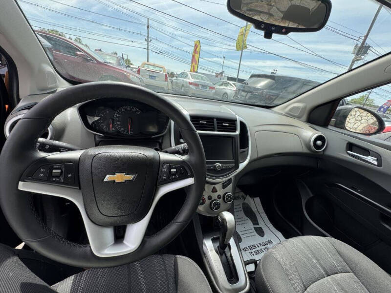 2020 Chevrolet Sonic LT