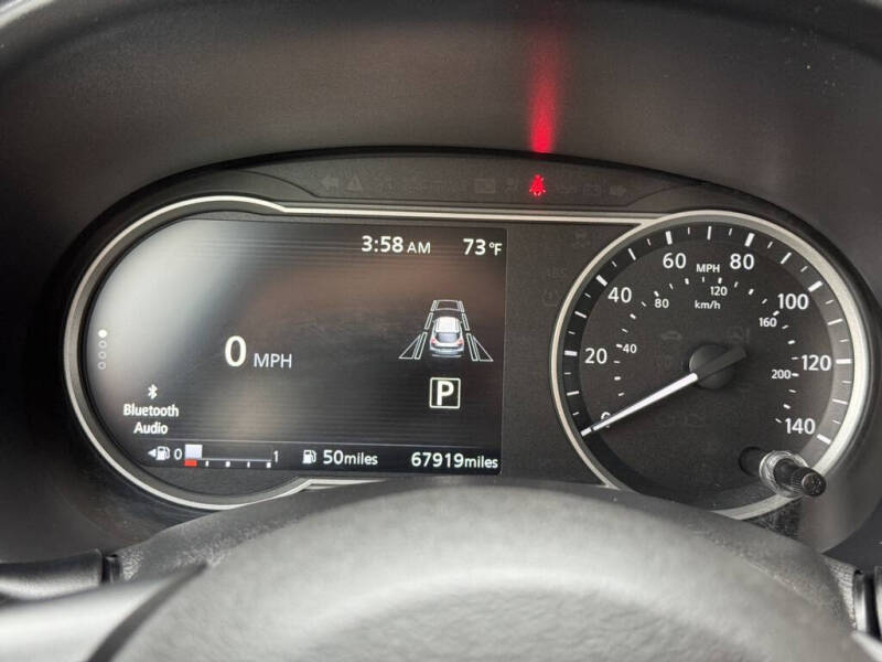 2020 Nissan Kicks SR