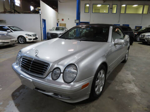 2000 Mercedes-Benz CLK