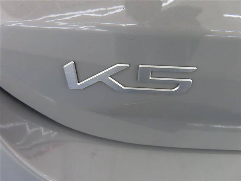 2023 Kia K5