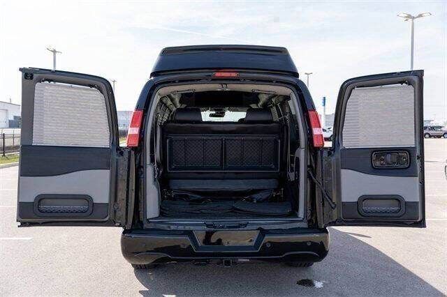 2021 Chevrolet Express 2500