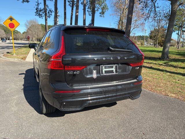 2025 Volvo XC60 T8 Plus Dark Theme