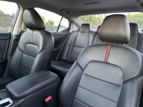 2025 Nissan Sentra SR