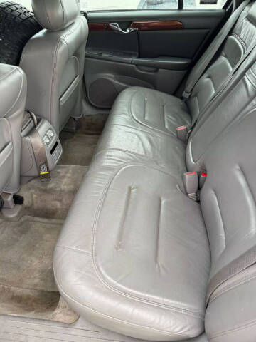 2001 Cadillac DeVille