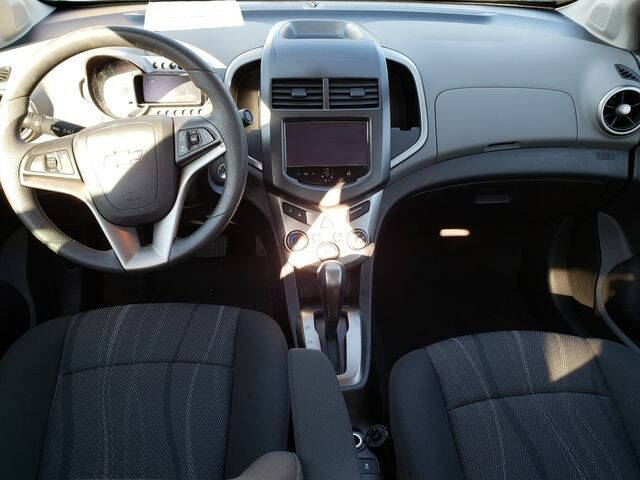 2016 Chevrolet Sonic LT Auto