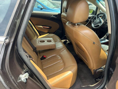 2012 Buick Verano Leather Group