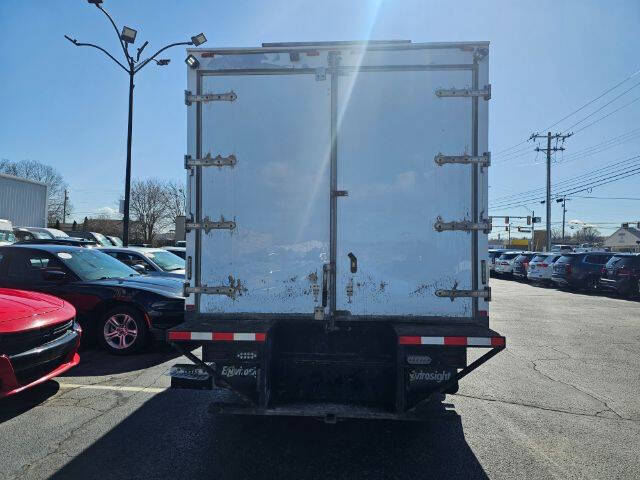 2017 Ford E-Series E-450 SD