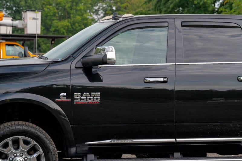 2018 RAM 3500 Laramie Limited