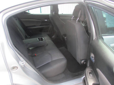 2013 Dodge Avenger SE