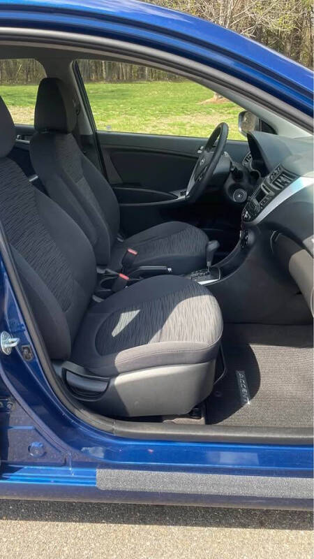 2015 Hyundai Accent GS