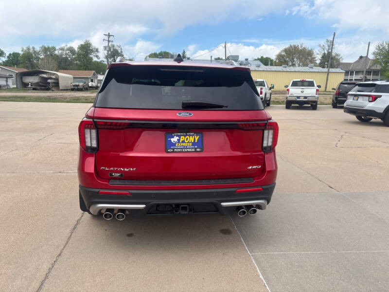 2025 Ford Explorer Platinum