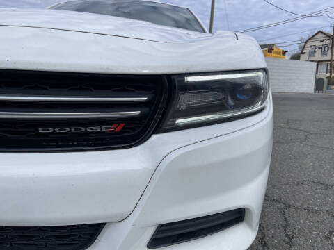 2015 Dodge Charger SE