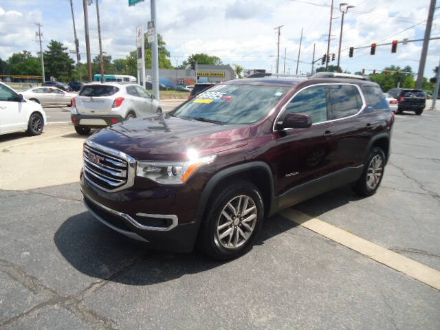 2017 GMC Acadia SLE-2