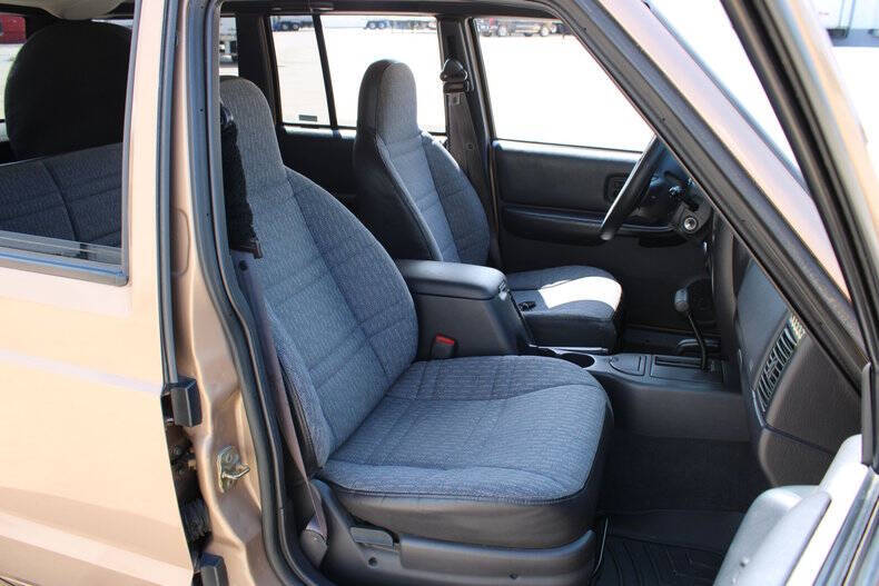 1999 Jeep Cherokee