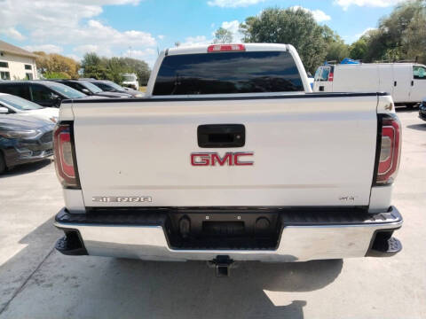 2018 GMC Sierra 1500 SLT