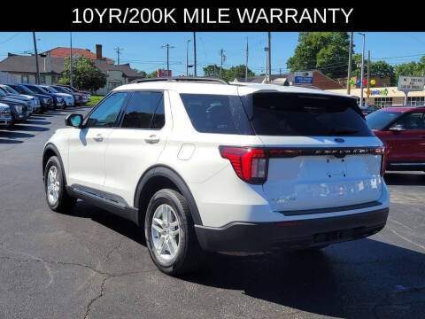 2025 Ford Explorer Active