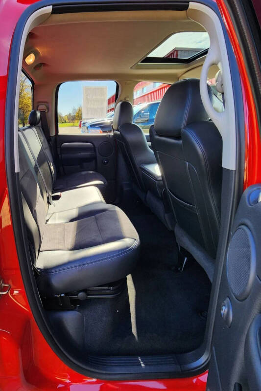 2005 Dodge Ram 1500 SRT-10