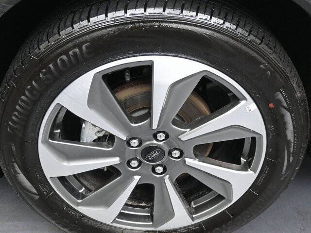 2025 Ford Escape Platinum