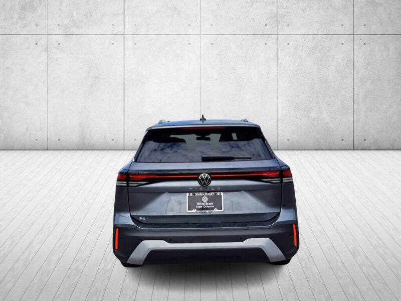 2025 Volkswagen Tiguan SE