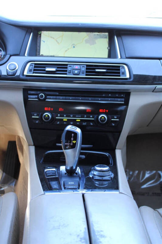 2013 BMW 7 Series 740Li