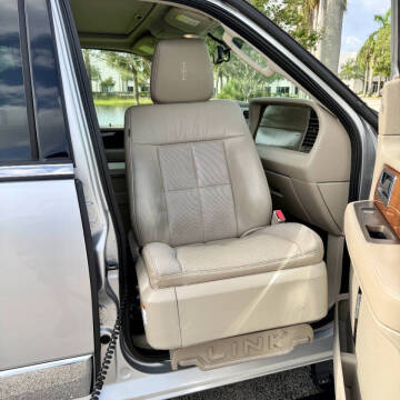 2011 Lincoln Navigator