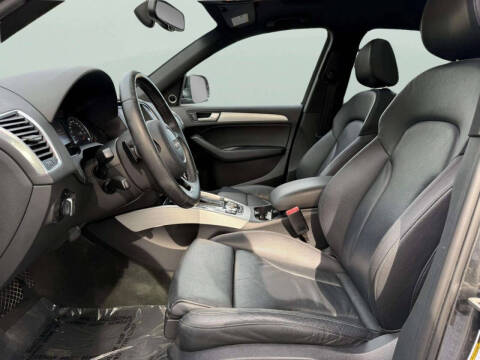 2017 Audi Q5 2.0T quattro Premium Plus