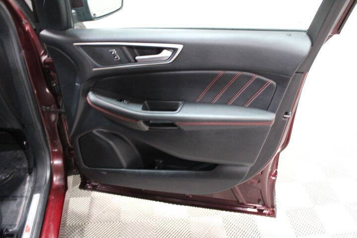 2021 Ford Edge ST-Line