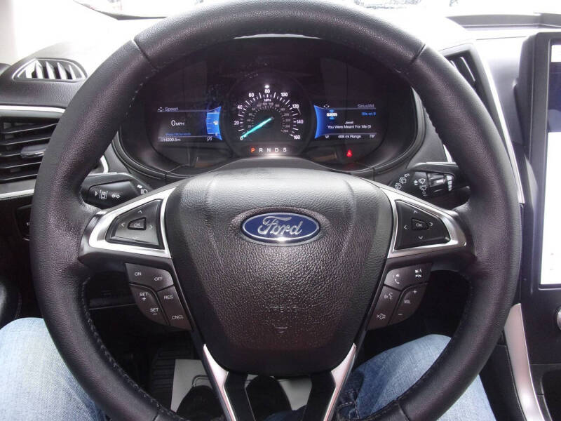 2024 Ford Edge SEL