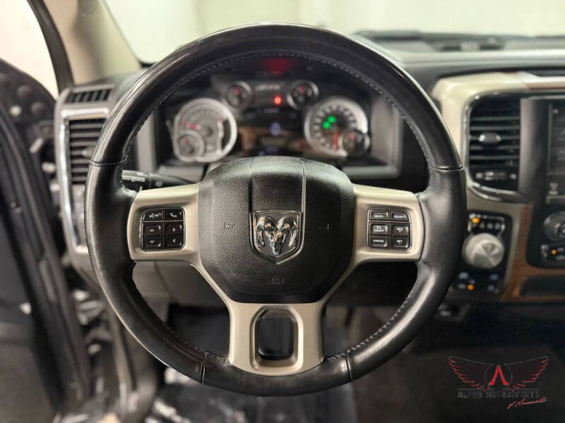 2017 RAM 1500 Laramie