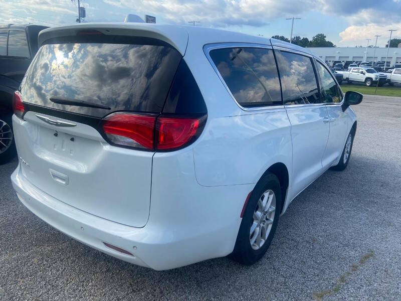 2017 Chrysler Pacifica Touring