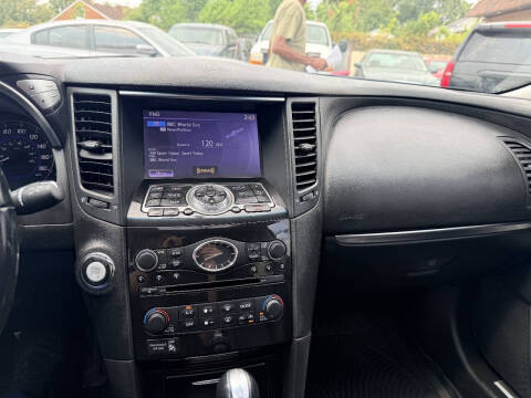 2013 Infiniti FX37