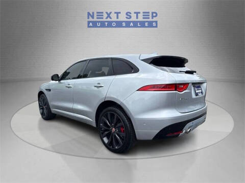 2017 Jaguar F-PACE S First Edition