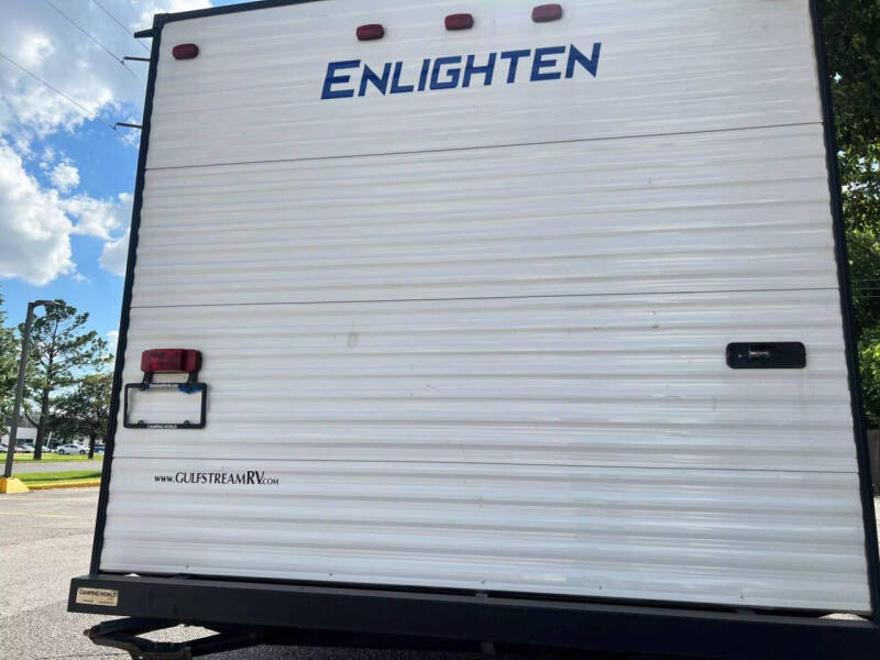 2021 Gulfstream Enlighten Super Lite