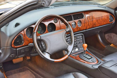 2000 Jaguar XK-Series XK8