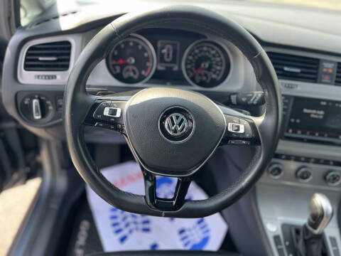 2016 Volkswagen Golf TSI SEL