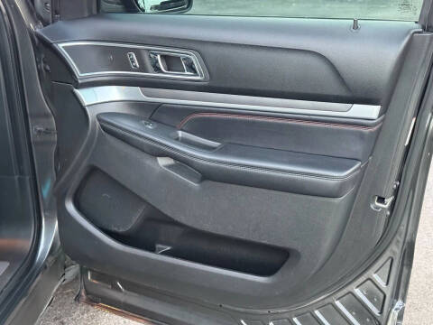 2016 Ford Explorer Sport