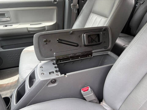 2007 Dodge Dakota Laramie